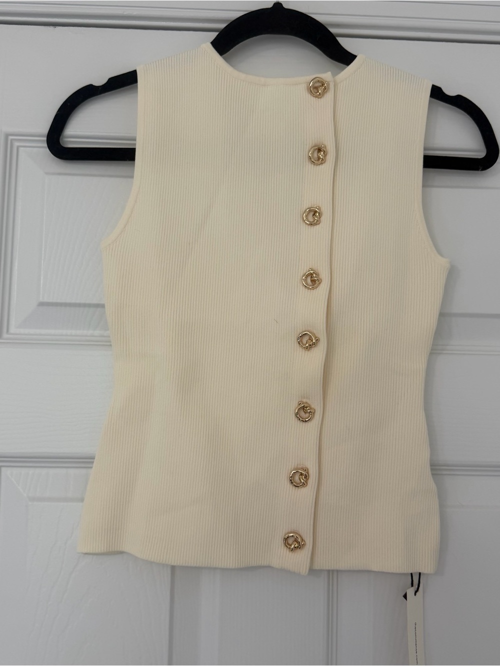NWT Commense Sleeveless Cream Ribbed Button Front Top - Picture 2 of 5